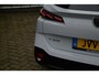 Peugeot e-308 GT | 8 jaar fabrieksgarantie of 160.000 kilometer op het accupakket | Achteruitrijcamera 180° (Visiopark 1) | Bekleding Alcantara/kunstleder