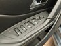 Peugeot e-308 SW GT 58 kWh Warmtepomp | Stoel massage | Adaptive Cruise | Stoel en stuurverwarming | 360° camera | Elektrische achterklep || Achteruitrij assistent | Achteruitrijcamera | Apple Carplay/Android Auto|telefoonintegratie premium
