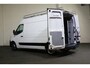Renault Master 2.3 dCi 135pk L2 H2 Airco Navigatie Imperiaal Inrichting