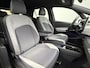 Volkswagen ID.3 First Plus 58 kWh SOH 94,5% | Trekhaak | IQ Light | Camera | Stoel/Stuurverwarming | Navigatie | Carplay&Android