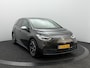 Volkswagen ID.3 First Plus 58 kWh SOH 94,5% | Trekhaak | IQ Light | Camera | Stoel/Stuurverwarming | Navigatie | Carplay&Android