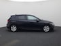 Volkswagen Golf 1.0 TSI 110PK Life · Apple/Android Car Play · Navigatie · Parkeersensoren · Garantie t/m 04-07-2027 of 100.000km · TOPDEAL