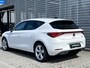 SEAT Leon 1.4 TSI eHybrid PHEV FR / Navigatie / LED / Parkeersensoren A / Digital cockpit / Verwarmb stoelen  / 17''LMV