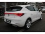 SEAT Leon 1.4 TSI eHybrid 204pk PHEV FR DSG Automaat / Navigatie / LED / Parkeersensoren A / Digital cockpit / Verwarmb stoelen  / 17''LMV P4