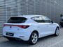 SEAT Leon 1.4 TSI eHybrid PHEV FR / Navigatie / LED / Parkeersensoren A / Digital cockpit / Verwarmb stoelen  / 17''LMV