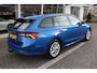 Skoda Octavia Combi 1.0 e-TSI 110pk Business Edition / Elec. Haak / Keyles Entry  / App Connect / Parkeersensoren V+A / LM 17 inch P4