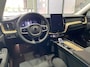 Volvo XC60 T8 Plug-in hybrid Ultra Dark | Trekhaak | Panoramadak | Head-Up | 360° Camera | ACC | 20 Inch