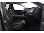 Volvo XC60 T8 Plug-in hybrid Ultra Dark | Trekhaak | Panoramadak | Head-Up | 360° Camera | ACC | 20 Inch