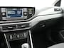 Volkswagen Polo 1.0 TSI Life | Apple carplay | Connected services | Bluetooth | Parkeersensoren voor en achter | Cruise control |