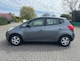 Kia Venga 1.6 CVVT X-tra | Automaat | Airco | Cruise control |Parkeersensoren | Trekhaak | Bluetooth |