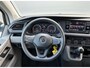 Volkswagen Transporter 2.0 TDI L2H1 30 CRUISE - STOELVERWARMING - TREKHAAK - PARKEERSENSOREN