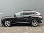 Hyundai Tucson 1.6 T-GDI 265pk PHEV Premium 4WD (299,- p/m Demo Deal!) | Leder | Carplay | Climate | Keyless | Navigatie | Elek. Klep | Full - Led | 360 Camera | KRELL Audio | Elek. Stoelen | 19" Lichtmetaal | Winterpakket | Stoelventilatie | Dodehoek Detectie
