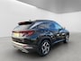 Hyundai Tucson 1.6 T-GDI 265pk PHEV Premium 4WD (299,- p/m Demo Deal!) | Leder | Carplay | Climate | Keyless | Navigatie | Elek. Klep | Full - Led | 360 Camera | KRELL Audio | Elek. Stoelen | 19" Lichtmetaal | Winterpakket | Stoelventilatie | Dodehoek Detectie