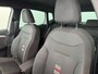 SEAT Arona 1.5 TSI EVO FR Business Intense | Cruise control adaptief | Trekhaak afneembaar | Achteruitrijcamera | Apple Carplay/Android Auto | Getint glas | Parkeersenoren voor en achter | Voorstoelen verwarmd |