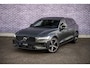 Volvo V60 2.0 T6 Plug-in hybrid AWD Ultra Dark | Panoramadak | Head Up Display | Donker Glas | Sportstoelen | Power Seats | Harman Kardon |