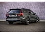 Volvo V60 2.0 T6 Plug-in hybrid AWD Ultra Dark | Panoramadak | Head Up Display | Donker Glas | Sportstoelen | Power Seats | Harman Kardon |