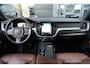 Volvo XC60 2.0 T5 Momentum 251pk Navigatie/Trekhaak/Stoelverwarming