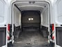 Ford Transit DC 2.0 TDCI L3H2 130PK 6- persoons Dubbele cabine L3H2 Trekhaak Parkeersensoren voor