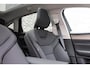 Volvo ES90 Single Motor Extended Range Plus Launch Edition | 92 kWh | Bose Premium Sound System | Grafisch Head-up display | Elektr. verstelbare stuurkolom | Adaptive Cruise Control | Panoramdak | Geventileerde + verwarmde stoelen voor + achter | 360 camera | 22" Y-spaaks velgen | Climate Pack | Extra getint glas |