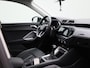Audi Q3 35 TFSI S edition 150 PK | S-line | Automaat | Camera | Cruise control | Leder interieur | Navigatie | Trekhaak | Audi smartphone interface | Stoelverwarming | Parkeersensoren | Lichtmetalen velgen | Privacy glas |