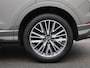 Audi Q3 35 TFSI S edition 150 PK | S-line | Automaat | Camera | Cruise control | Leder interieur | Navigatie | Trekhaak | Audi smartphone interface | Stoelverwarming | Parkeersensoren | Lichtmetalen velgen | Privacy glas |