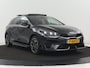 Kia Ceed 1.0 T-GDi GT-Line | Panoramadak | Leder/Alcantara | Stoelverwarming | Carplay | Keyless | Stuurverwarming | Digital Cockpit | Sportstoelen | Navigatie | Full LED | Camera | Dodehoek detectie
