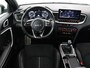 Kia Ceed 1.0 T-GDi GT-Line | Panoramadak | Leder/Alcantara | Stoelverwarming | Carplay | Keyless | Stuurverwarming | Digital Cockpit | Sportstoelen | Navigatie | Full LED | Camera | Dodehoek detectie