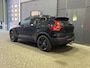 Volvo XC40 B4 Ultra Black Edition | Panoramadak | Trekhaak | 360° Camera | ACC | Stoel+Stuurverwarming