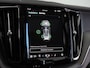 Volvo XC60 2.0 T6 Plug-in hybrid AWD Plus Black Edition | Harman Kardon | Panoramadak | Leer | Stoelverwarming Voor en Achter | 360° Camera | Stuurwielverwarming | Apple CarPlay/ Android Auto