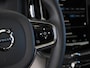 Volvo XC60 2.0 T6 Plug-in hybrid AWD Plus Black Edition | Harman Kardon | Panoramadak | Leer | Stoelverwarming Voor en Achter | 360° Camera | Stuurwielverwarming | Apple CarPlay/ Android Auto