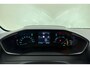 Peugeot e-208 EV Allure 50 kWh | Stoelverwarming | Cruise control | Airco | Navigatie | Parkeersensoren | Laadkabel inbegrepen | Centrale deurvergrendeling | forward collision warning-systeem