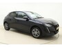 Peugeot e-208 EV Allure 50 kWh | Stoelverwarming | Cruise control | Airco | Navigatie | Parkeersensoren | Laadkabel inbegrepen | Centrale deurvergrendeling | forward collision warning-systeem