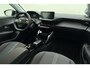Peugeot e-208 EV Allure 50 kWh | Stoelverwarming | Cruise control | Airco | Navigatie | Parkeersensoren | Laadkabel inbegrepen | Centrale deurvergrendeling | forward collision warning-systeem