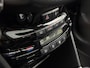 Peugeot 2008 1.2 PureTech 110pk EAT Allure | Parkeersensoren achter | Carplay | Glazen panoramadak | Cruise control | Trekhaak 1250 kg |