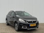 Peugeot 2008 1.2 PureTech 110pk EAT Allure | Parkeersensoren achter | Carplay | Glazen panoramadak | Cruise control | Trekhaak 1250 kg |