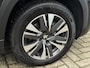 Peugeot 2008 1.2 PureTech 110pk EAT Allure | Parkeersensoren achter | Carplay | Glazen panoramadak | Cruise control | Trekhaak 1250 kg |