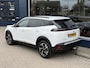 Peugeot 2008 1.2 Turbo 100 PK Allure Pack | Trekhaak 1200KG | Hoge Zitpositie | Navigatie | Climate Control | Keyless Start | Digitaal Dashboard | Camera | Parkeersensoren V+A | LED Verlichting | 17" Lichtmetalen Velgen |