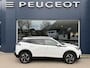 Peugeot 2008 1.2 Turbo 100 PK Allure Pack | Trekhaak 1200KG | Hoge Zitpositie | Navigatie | Climate Control | Keyless Start | Digitaal Dashboard | Camera | Parkeersensoren V+A | LED Verlichting | 17" Lichtmetalen Velgen |