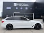BMW 5-Serie Touring 530i High Executive M-Sport / Panorama / Trekhaak / 360 Camera / Head-Up / LED