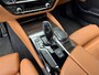 BMW 5-Serie Touring 530i High Executive M-Sport / Panorama / Trekhaak / 360 Camera / Head-Up / LED