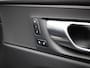 Volvo XC60 T6 PHEV Plus Dark Aut. | TREKHAAK | PANO-SCHUIFDAK | STOEL-STUURWIELVERWARMING | LEER | CAMERA | NAVIGATIE