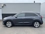Kia Niro EV e-Niro ExecutiveLine 64 kWh Trekhaak, Stoelkoeling, Stoelverwarming, Dodehoekdetectie, Nieuw geleverd, Dealeronderhouden, JBL, PDC, Navigatie, Leder