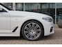 BMW 5-Serie Touring (g31) 520i M-Sport 184pk | Camera | Pano | Cruise | Climate | Memory | Carplay | LED | Trekhaak