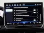 Volkswagen Golf variant R-Line-Edition 1.5 eTSI 116 pk Automaat (DSG) | Verlengde garantie | Navigatie | Parkeersensoren | Rondomzicht camera | Stoelverwarming | Matrix LED koplampen | R-Line |