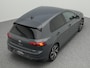 Volkswagen Golf R-Line 1.5 eTSI 150 PK | LED Plus | Stuur & Stoelverwarming | Achteruitrijcamera | Adaptive Cruise Control | 18 Inch |