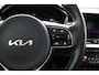 Kia Niro Hybrid 1.6 GDi ExecutiveLine Stoelverwarming/ventilatie - Schuif-/Kanteldak - Apple Carplay/Android Auto - Trekhaak - Dealer Onderhouden - Fabrieksgarantie t/m 02-09-2028
