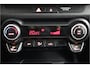 Kia Stonic 1.0 T-GDi MHEV DynamicPlusLine - Climate Control - Stoel/Stuurverwarming - DAB - Apple Carplay/Android Auto - Navigatie - Fabrieksgarantie tot en met 06-02-2032