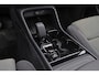 Volvo XC40 B3 Plus Dark - IntelliSafe Assist & Surround - 360º Camera - Harman Kardon audio - Verwarmde voorstoelen & stuur - Parkeersensoren voor & achter - Elektr. bedienb. voorstoelen met geheugen links - Draadloze tel. lader - Standkachel - Extra getint glas - 18' LMV