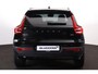 Volvo XC40 B3 Plus Dark - IntelliSafe Assist & Surround - 360º Camera - Harman Kardon audio - Verwarmde voorstoelen & stuur - Parkeersensoren voor & achter - Elektr. bedienb. voorstoelen met geheugen links - Draadloze tel. lader - Standkachel - Extra getint glas - 18' LMV