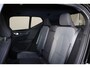 Volvo XC40 B3 Plus Dark - IntelliSafe Assist & Surround - 360º Camera - Harman Kardon audio - Verwarmde voorstoelen & stuur - Parkeersensoren voor & achter - Elektr. bedienb. voorstoelen met geheugen links - Draadloze tel. lader - Standkachel - Extra getint glas - 18' LMV